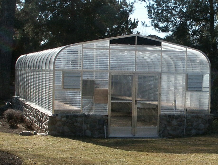 SunGlo 2100e 15' 3" x 15' Greenhouse